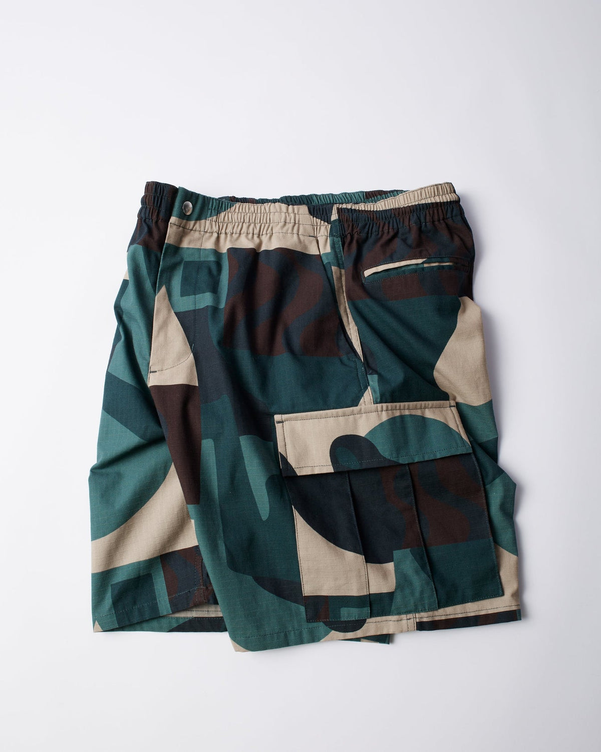BY PARRA DISTORTED CAMO SHORTS