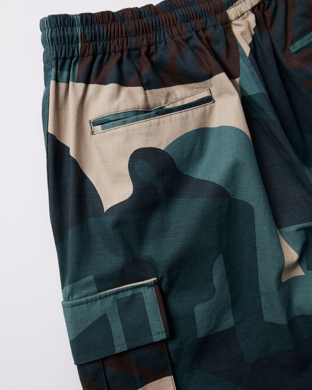 BY PARRA DISTORTED CAMO SHORTS