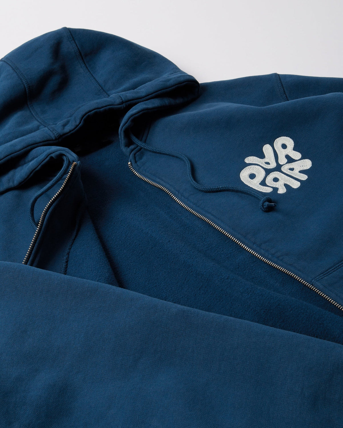 BY PARRA 1976 LOGO ZIP HOODED SWEATSHIRT