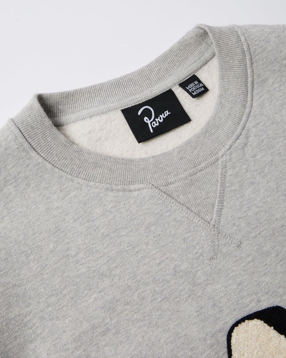 BY PARRA ROUNDED PAR CREW NECK SWEATSHIRT