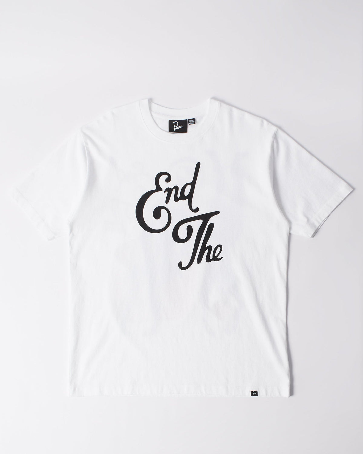 BY PARRA END THE LOUNGECHAIR TEE