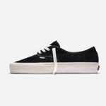 STRAYE GOWER BLACK SUEDE